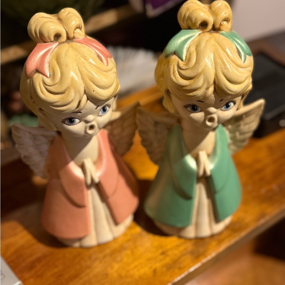 Vintage Pair of Ceramic singing  Angel Figurines - Pink & Mint